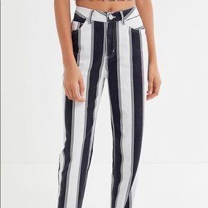 Urban outfitters BDG mom high-waisted Jean